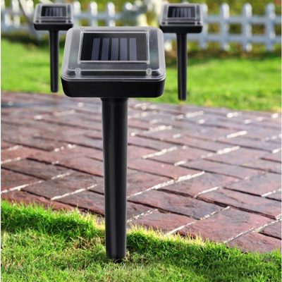 Thiết Bị Đuổi Chuột Sân Vườn Bằng Sóng Âm - Năng Lượng Mặt Trời